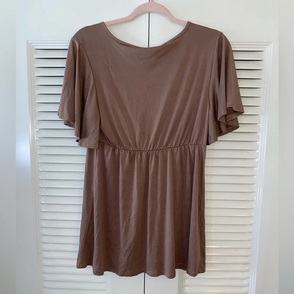 Isabel Maternity by Ingrid & Isabel Top - Picture 3 of 3